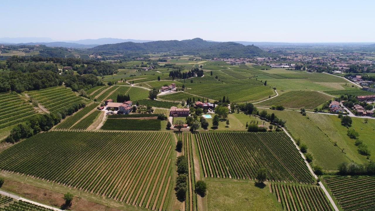 Tenuta Perusini Corno di Rosazzo Kültér fotó
